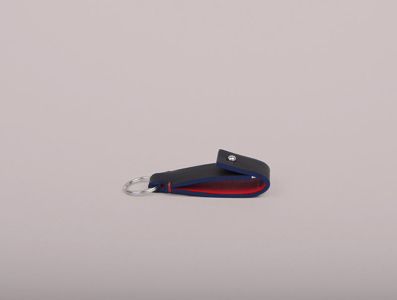Porte-clés en cuir en forme d'avion publicitaire - Made in France
